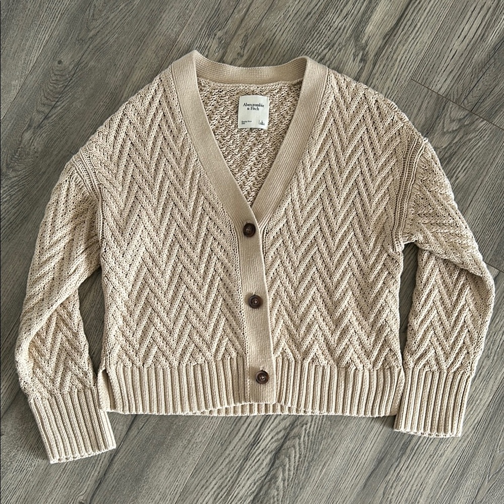 Abercrombie cardigan NWOT